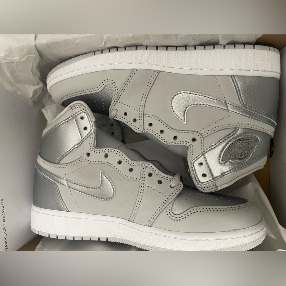 Air Jordan 1 Retro High OG CO JP GS Tokyo Size 5.5Y